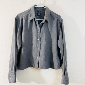 Gap Long Sleeve Button Down Cropped Shirt Flannel Women Size Medium Gray